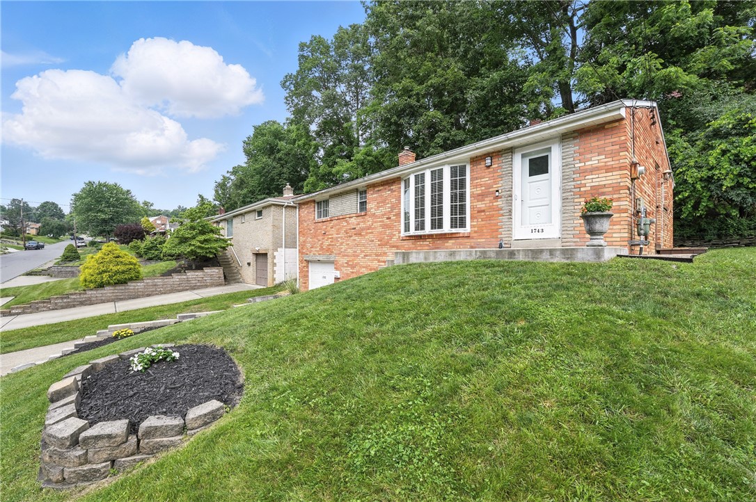 1743 Sillview Drive