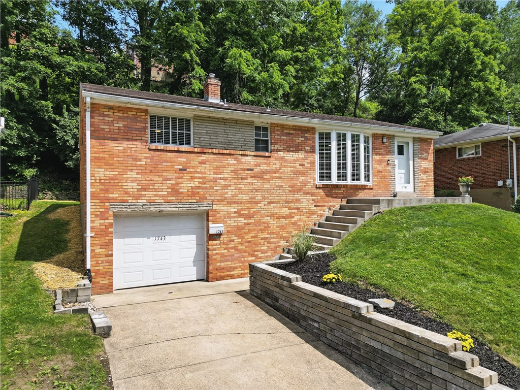 1743 Sillview Drive