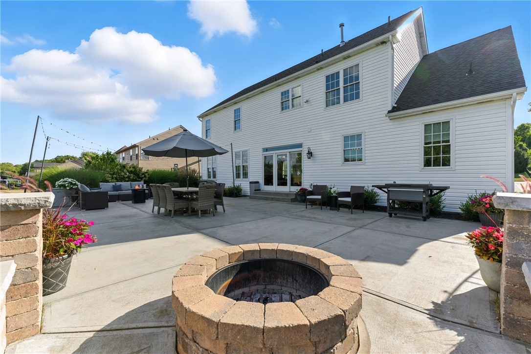 1055 S Lake Drive