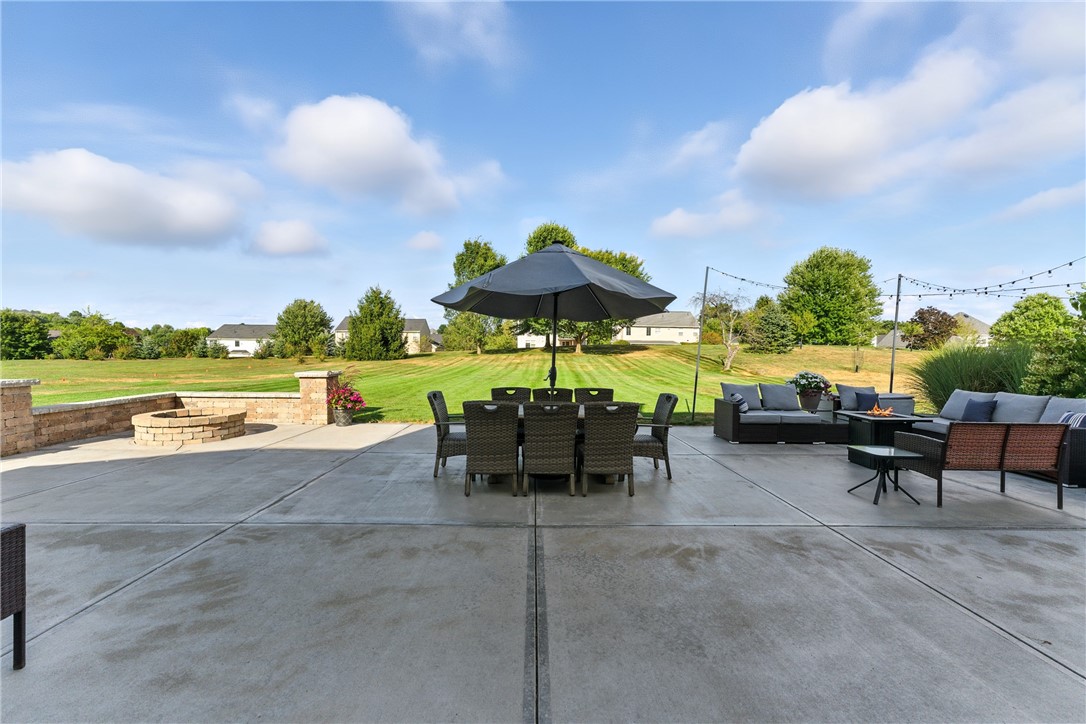1055 S Lake Drive