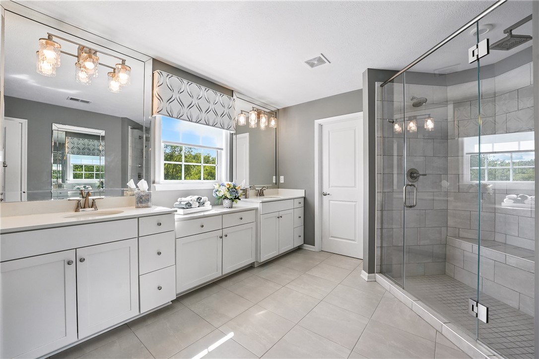 4003 Cross Creek Circle