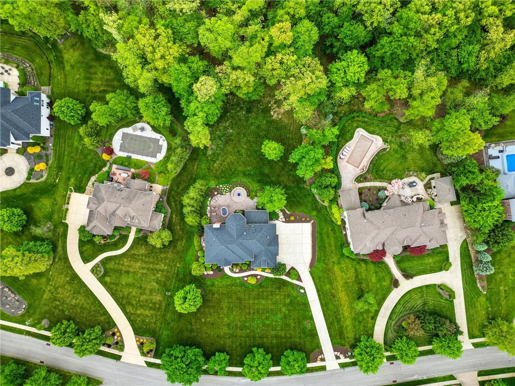112 Mirage Dr