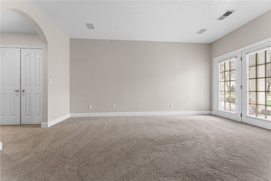 216 Adams Pointe Blvd 10