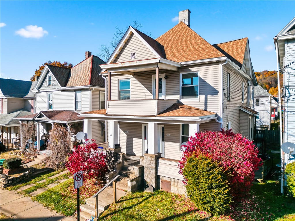 236 W Brady Street