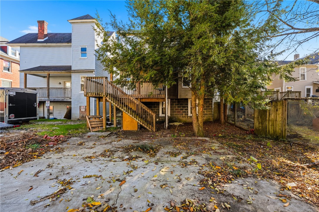 236 W Brady Street