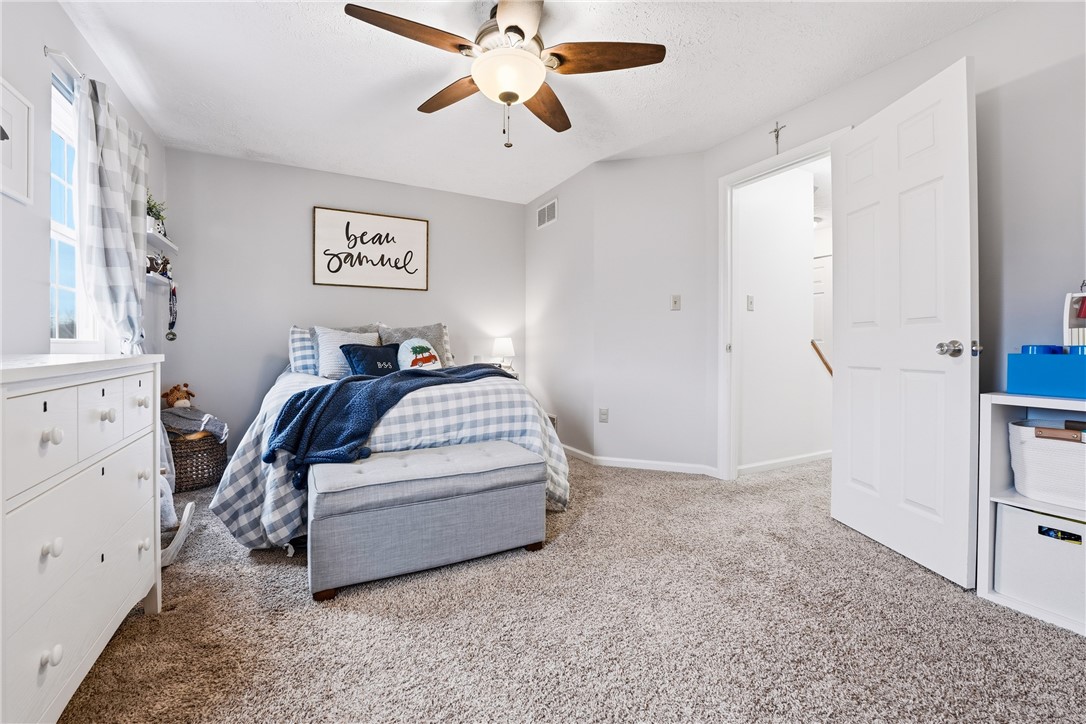 2657 Hunters Point Drive