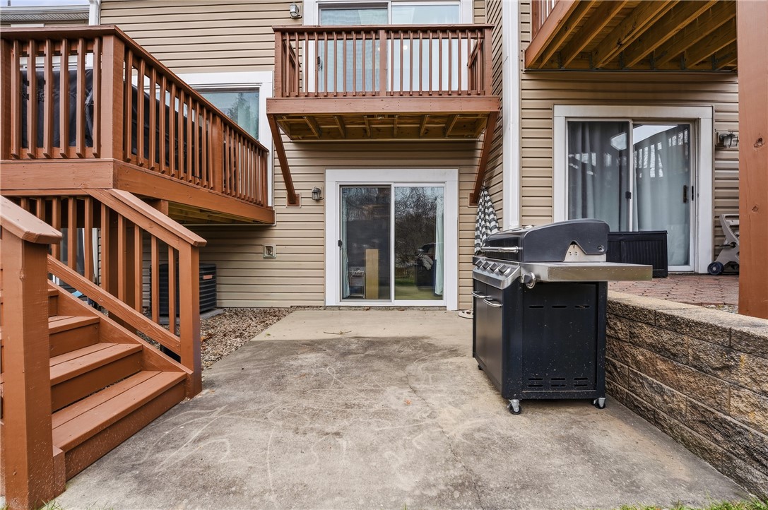 2657 Hunters Point Drive