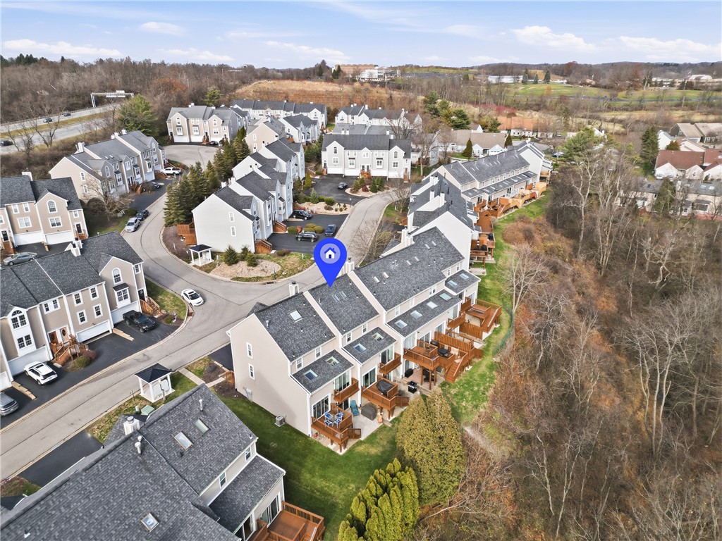 2657 Hunters Point Drive