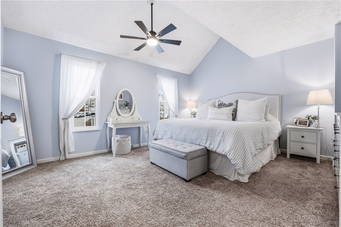 2657 Hunters Point Drive