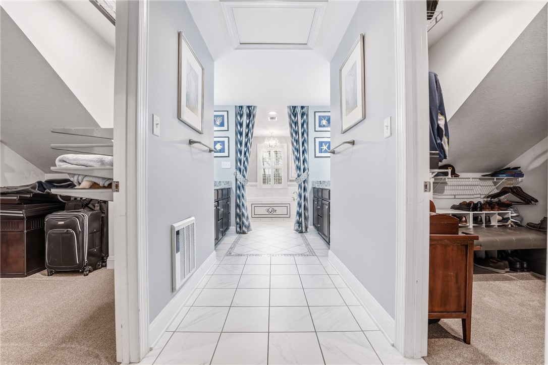 222 Taylor Ridge Lane