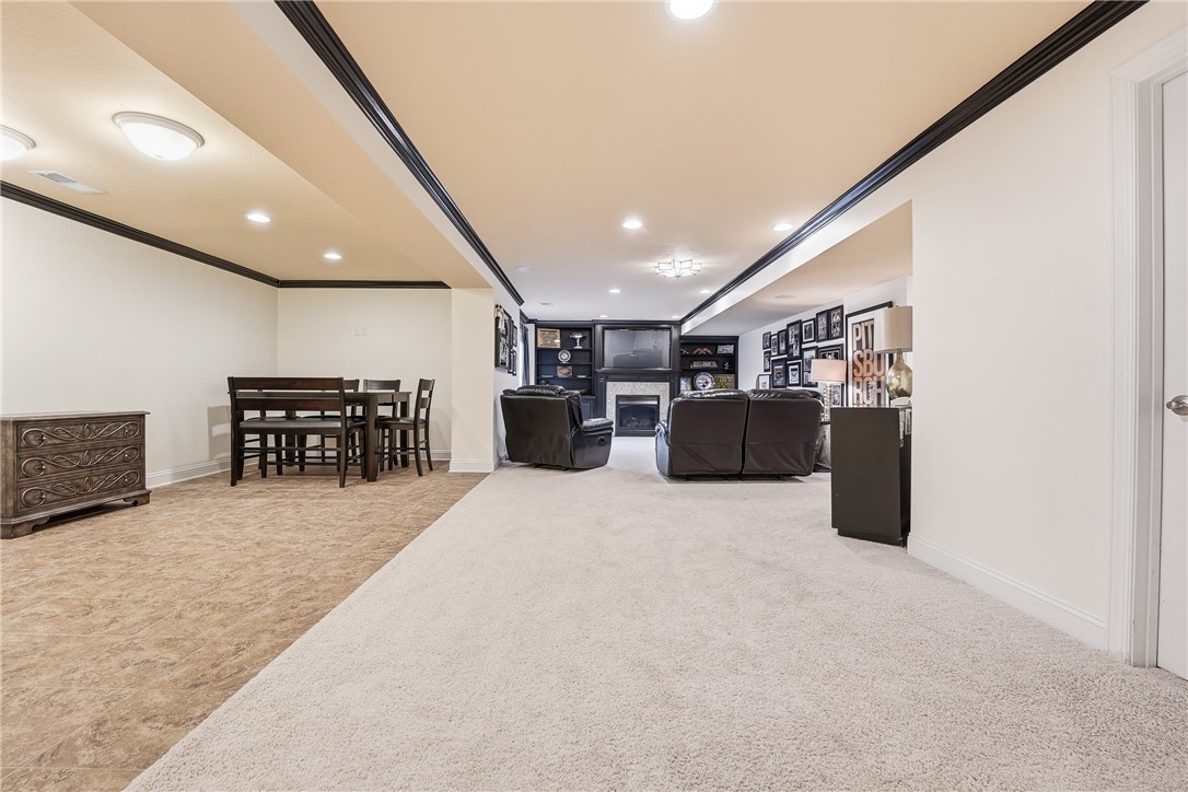222 Taylor Ridge Lane