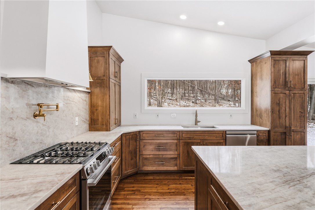 284 Myoma Road