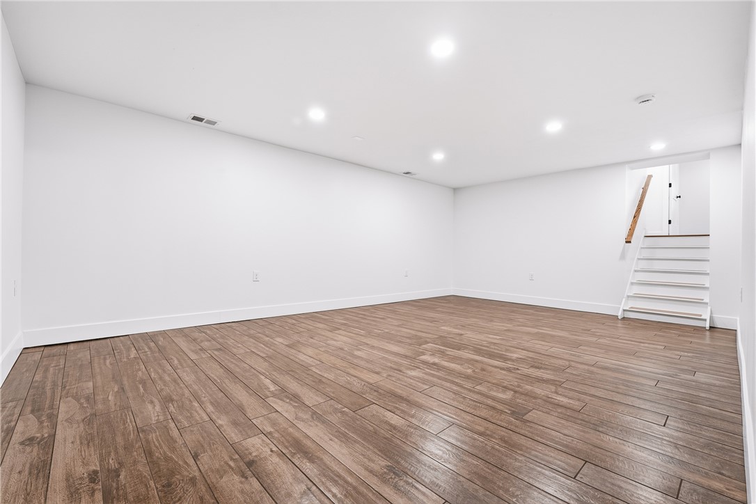 284 Myoma Road