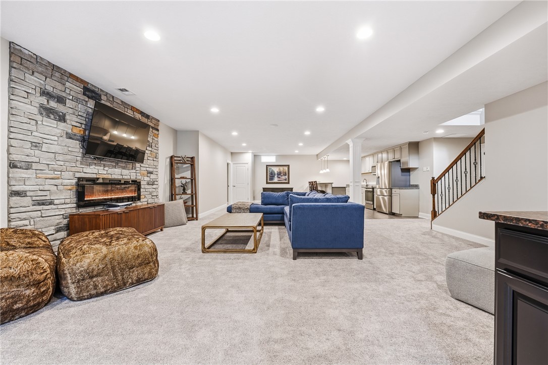 103 Hollyberry Court