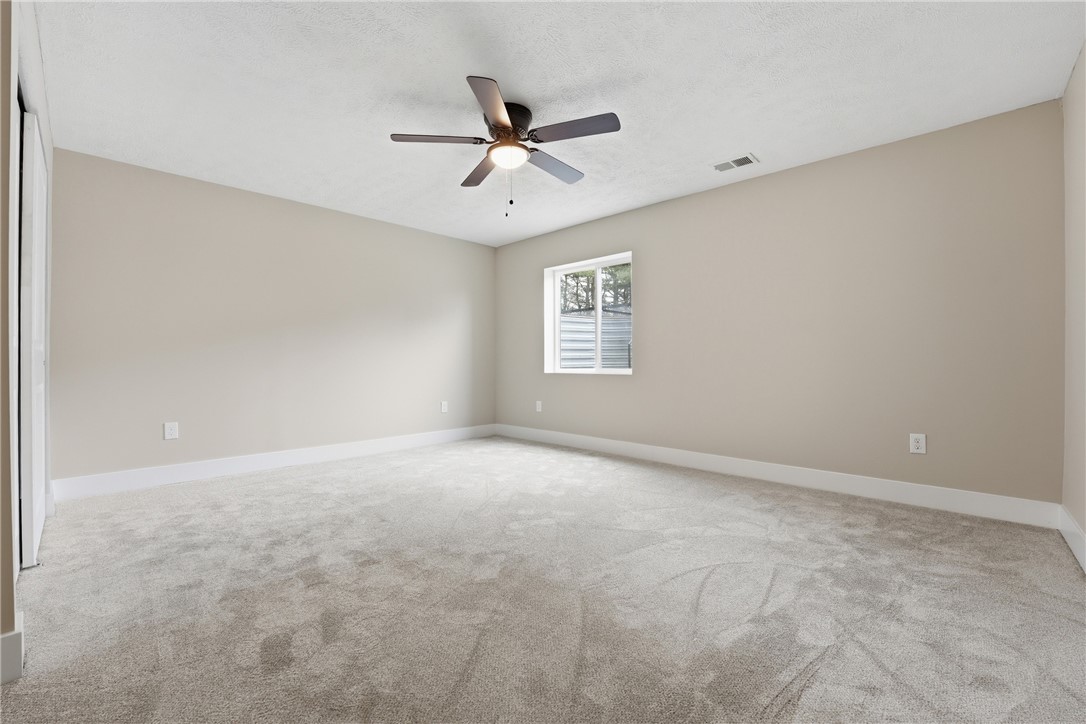102 Bristlecone Ct