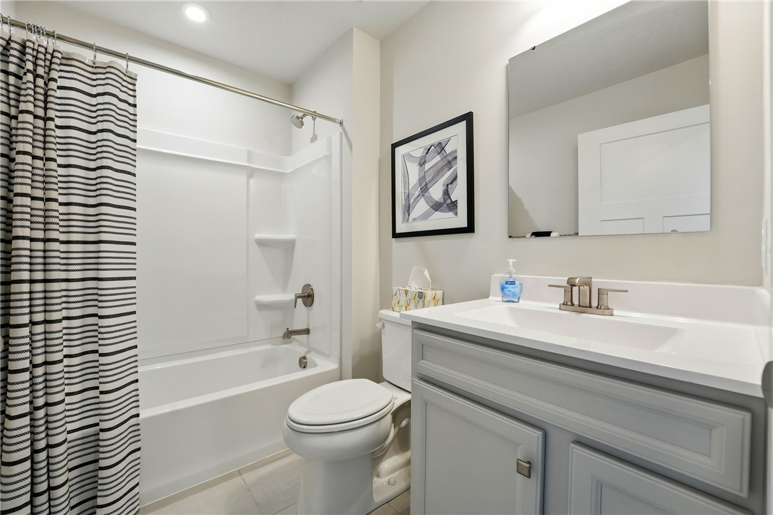 102 Bristlecone Ct