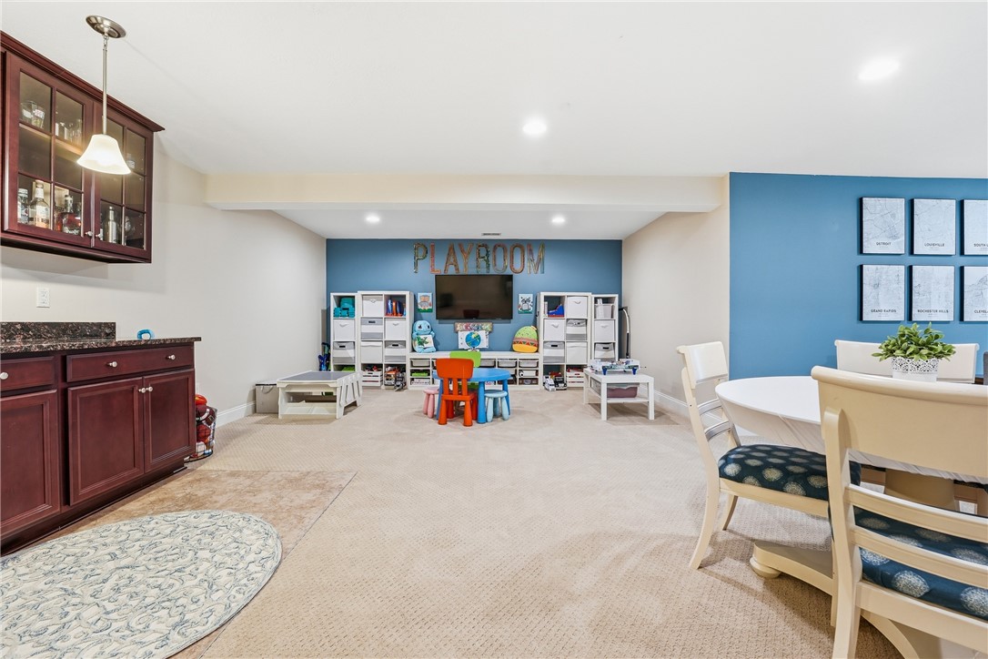 120 Minnock Drive