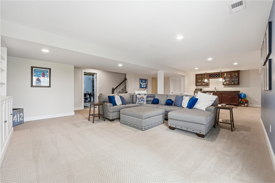 120 Minnock Drive