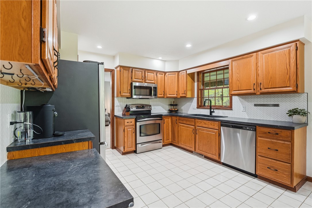 143 W Cruikshank Road