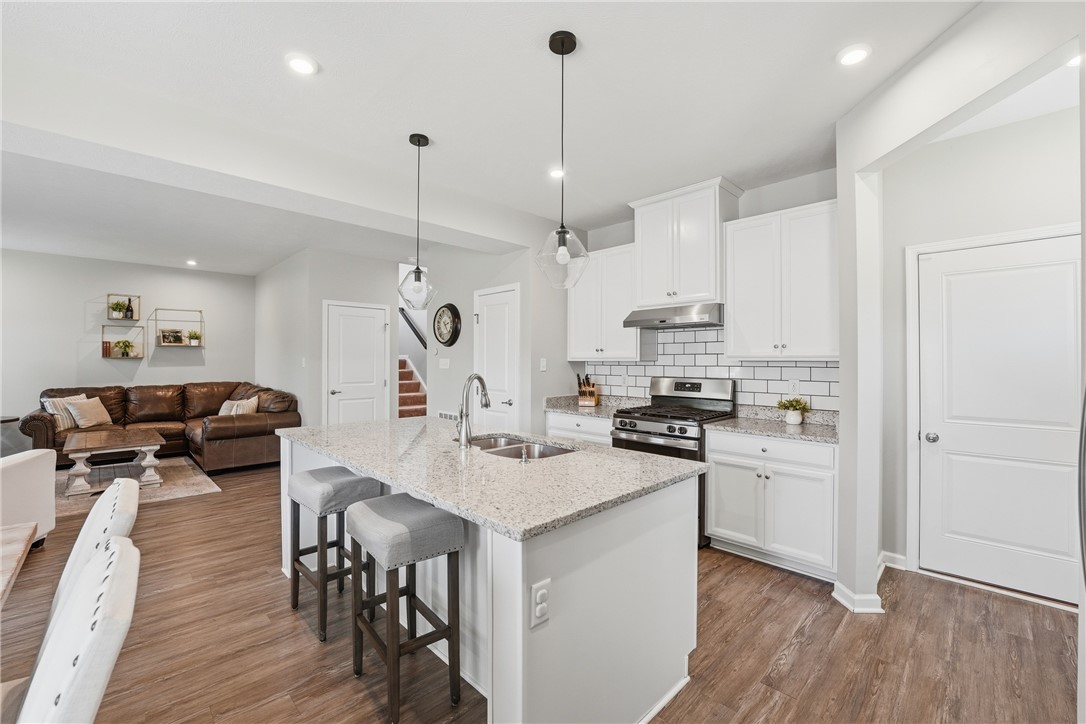 1001 Blackhawk Drive