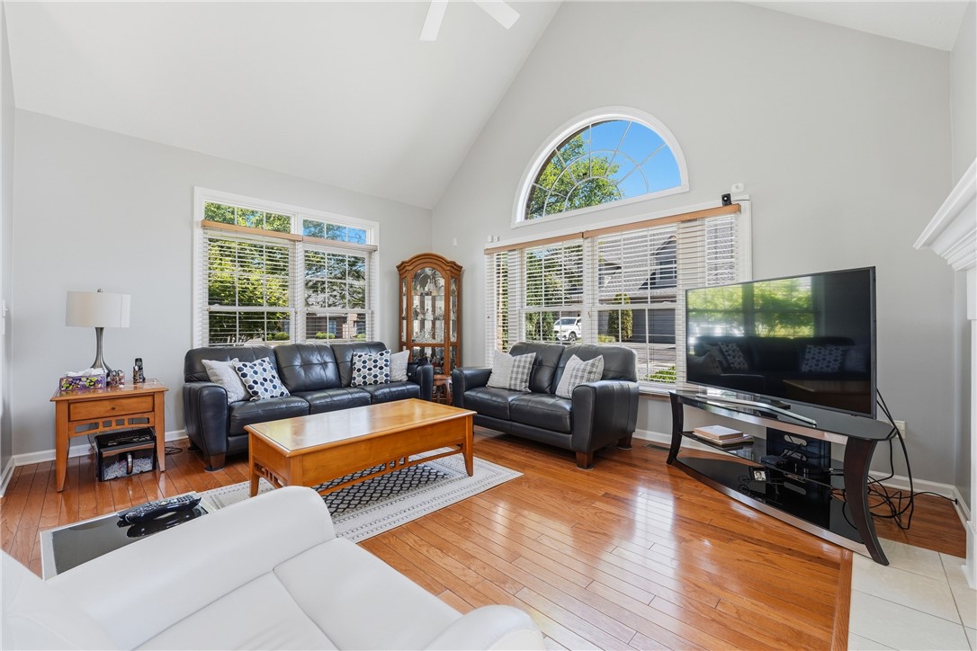 702 Appleridge Court