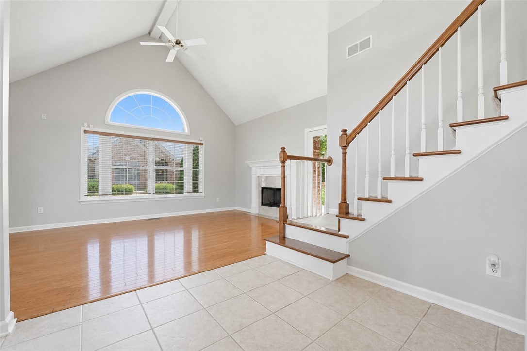 702 Appleridge Court
