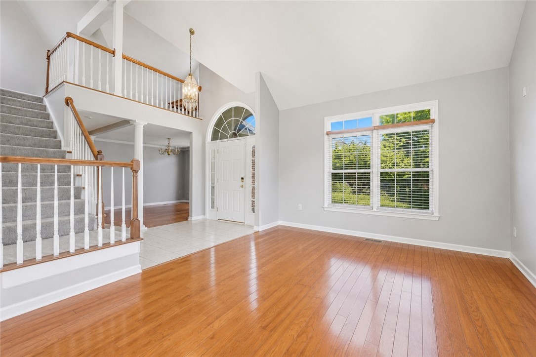 702 Appleridge Court