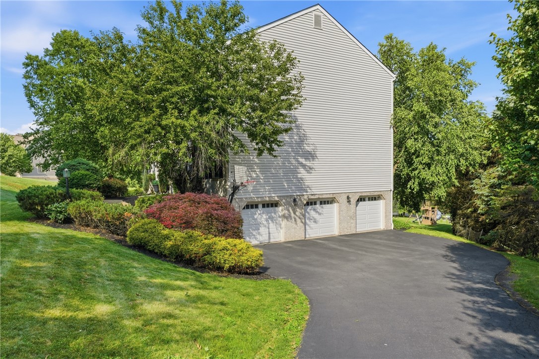 105 Hidden Oak Drive
