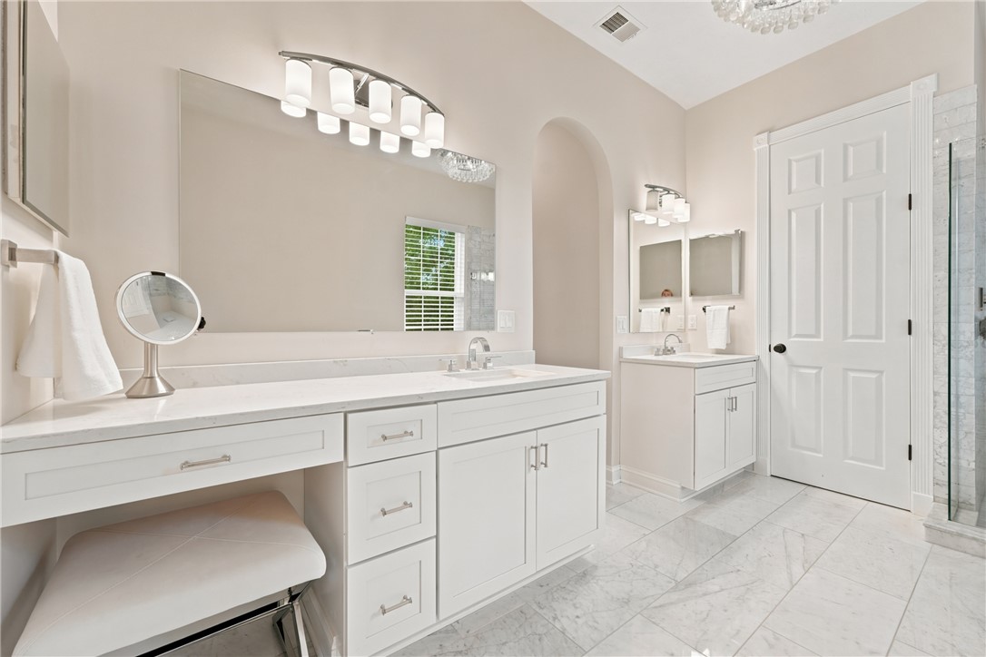 105 Hidden Oak Drive