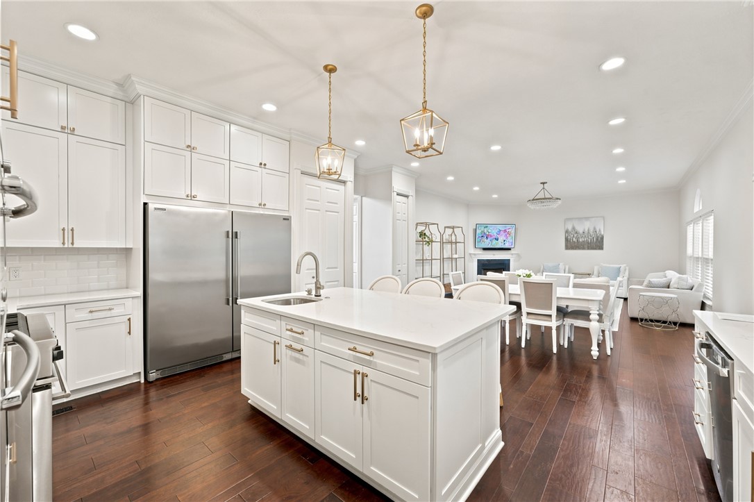105 Hidden Oak Drive