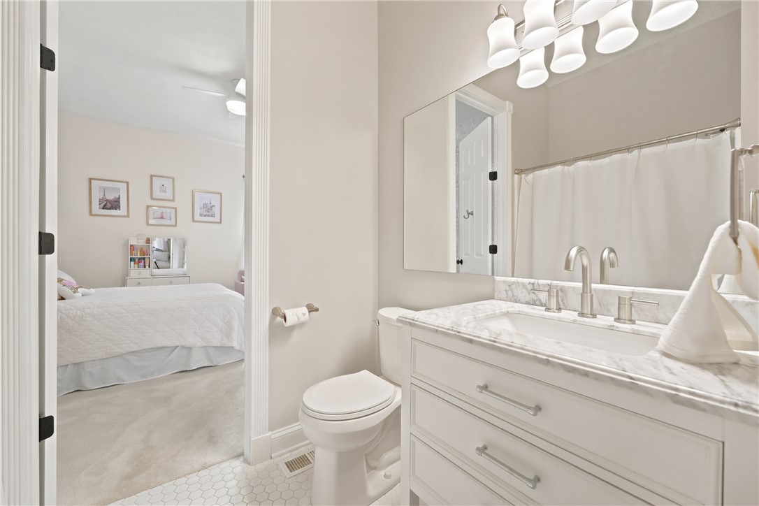 105 Hidden Oak Drive