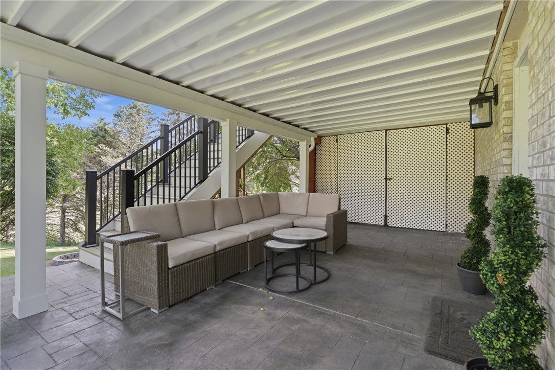105 Hidden Oak Drive