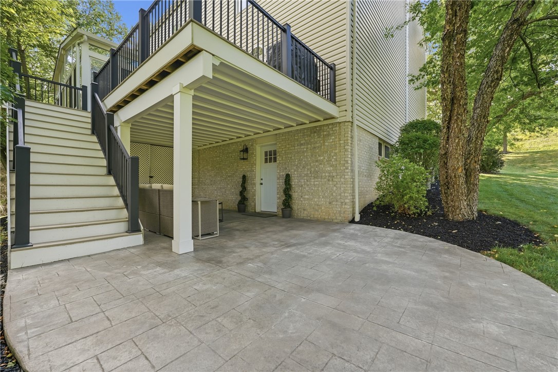 105 Hidden Oak Drive