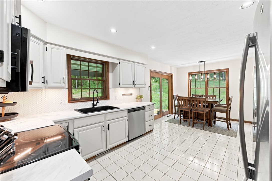 143 W Cruikshank Road