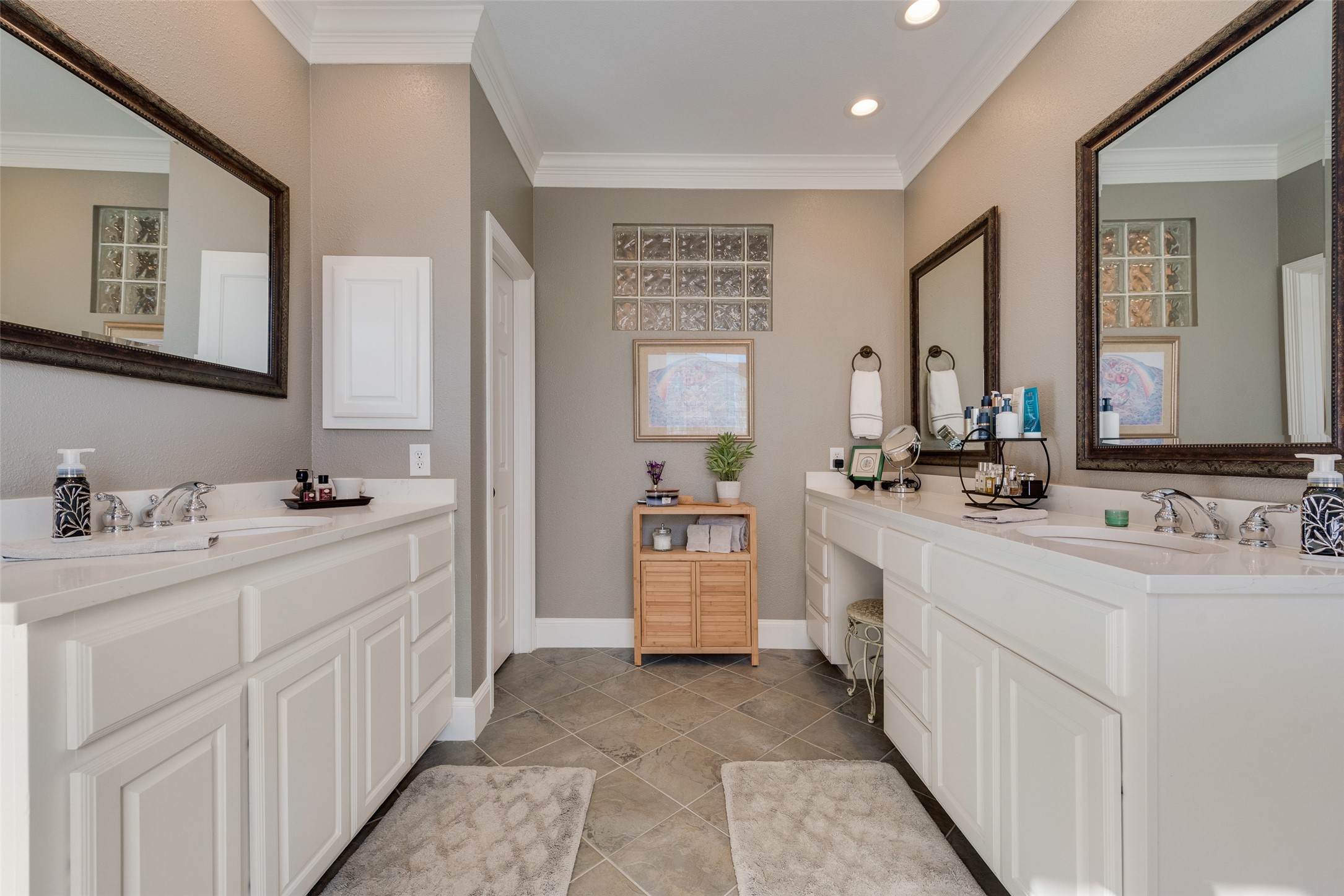 18115 Frankford Lakes Circle