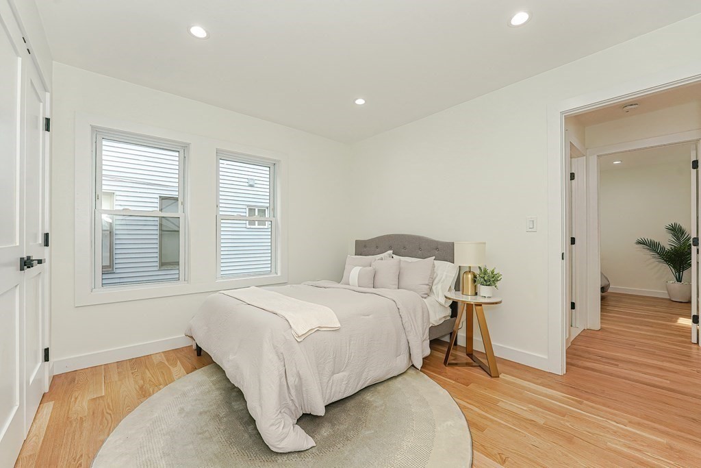 19 Magoun St # 1
