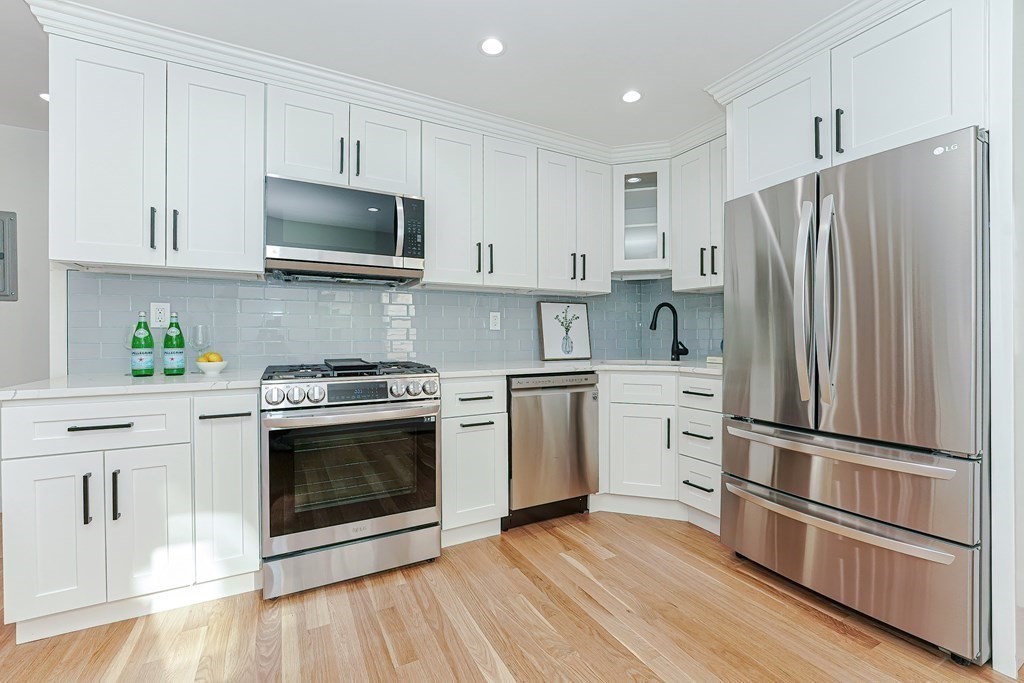 19 Magoun St # 1