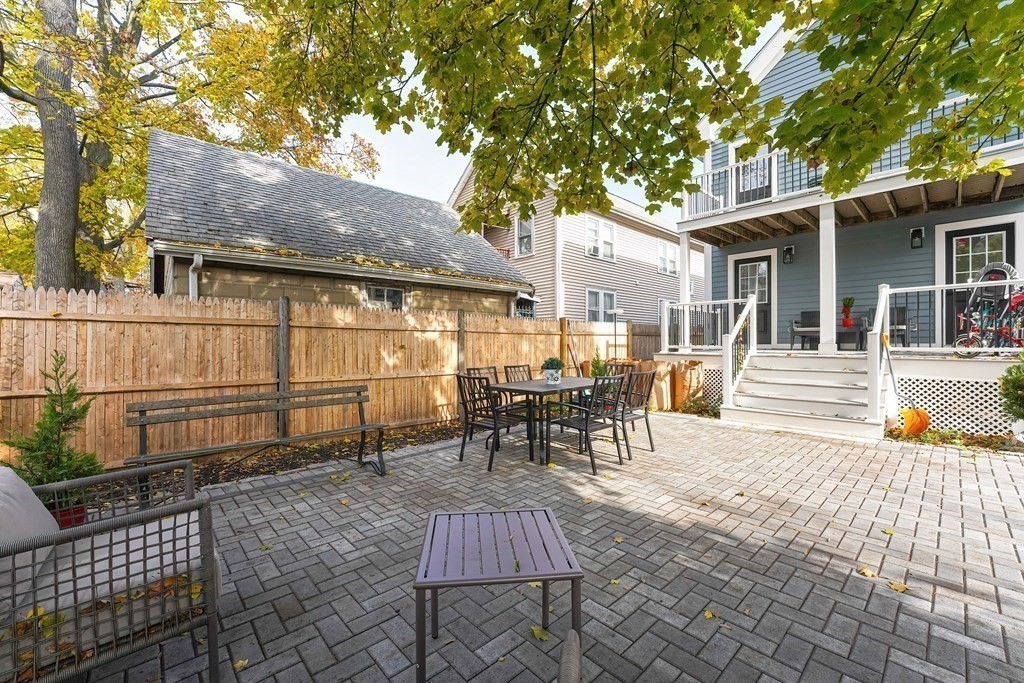 19 Magoun St # 1