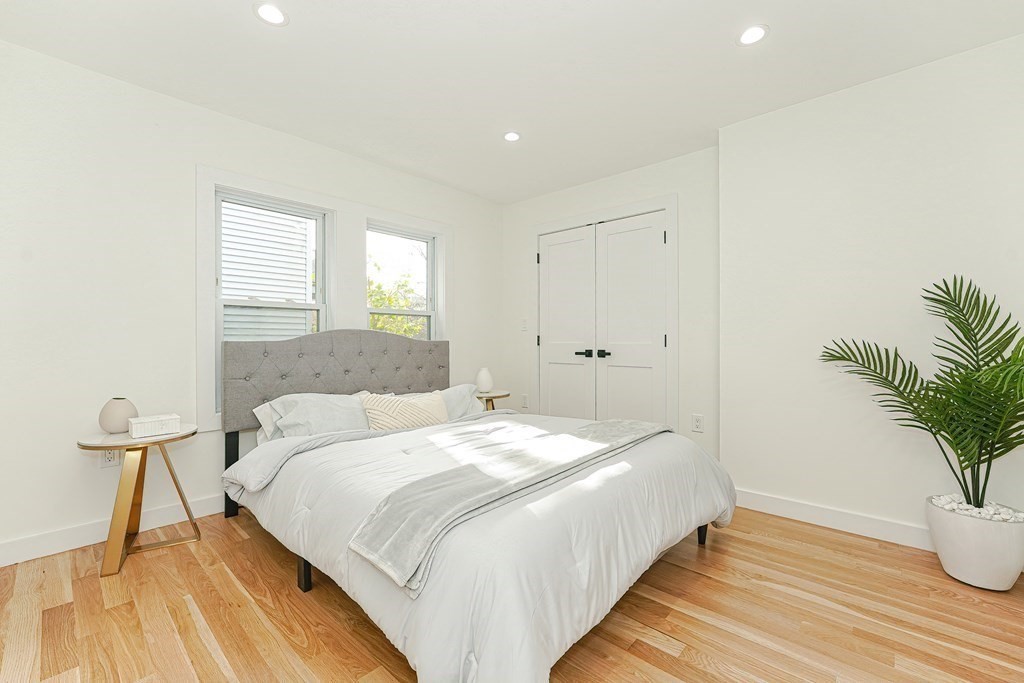 19 Magoun St # 1