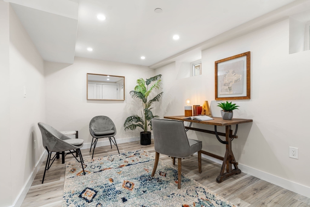 10 Marion Rd # 1