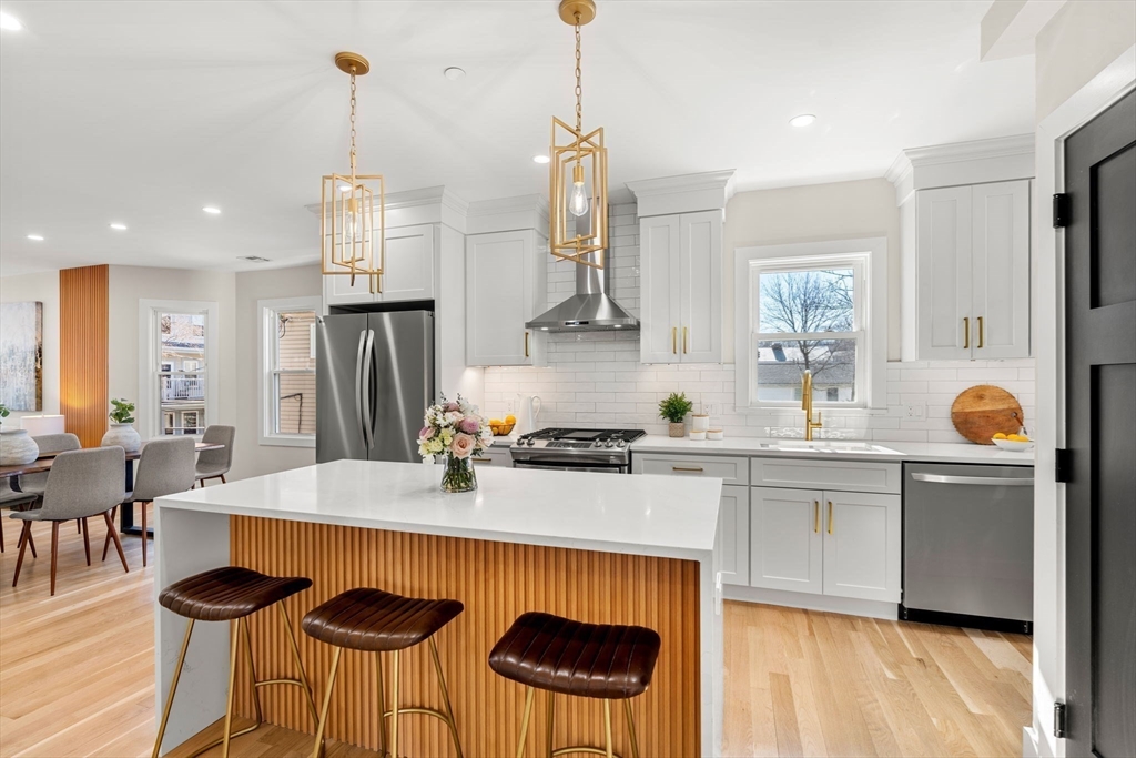 12 Marion Rd # 2