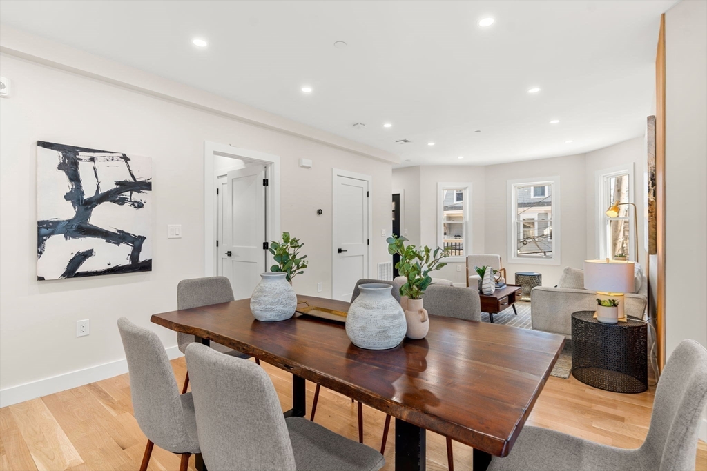 12 Marion Rd # 2