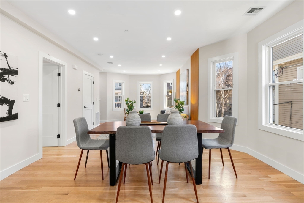 12 Marion Rd # 2