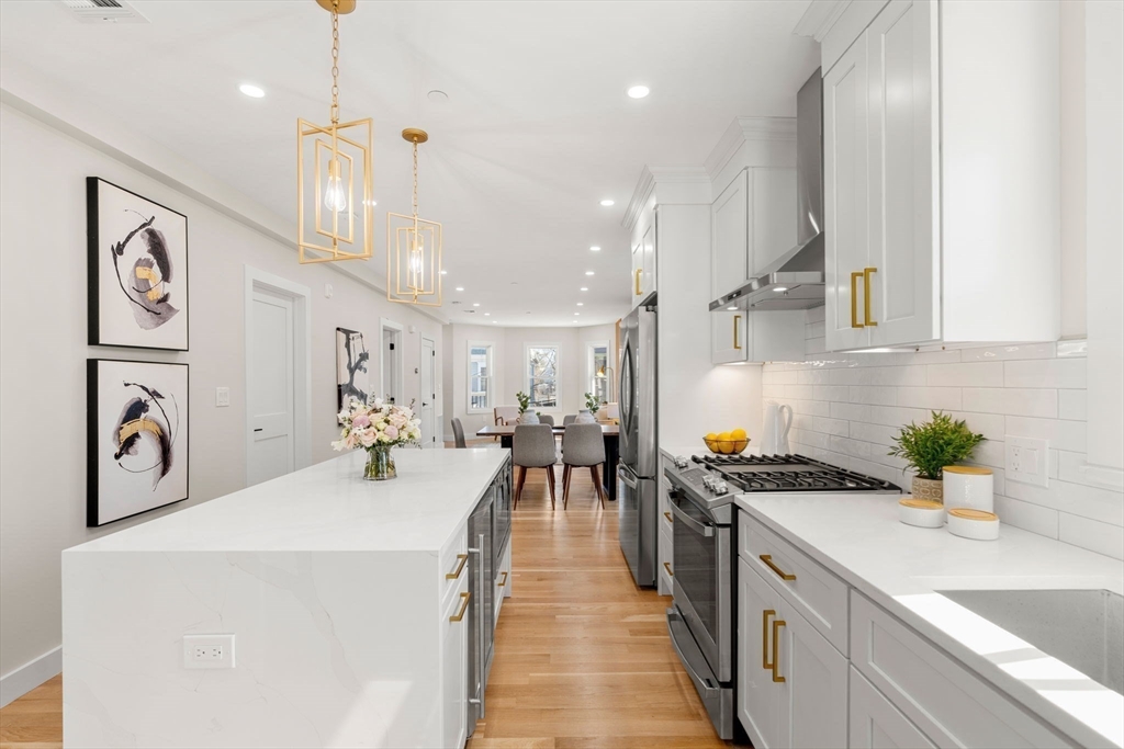 12 Marion Rd # 2