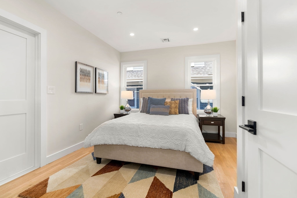 12 Marion Rd # 2