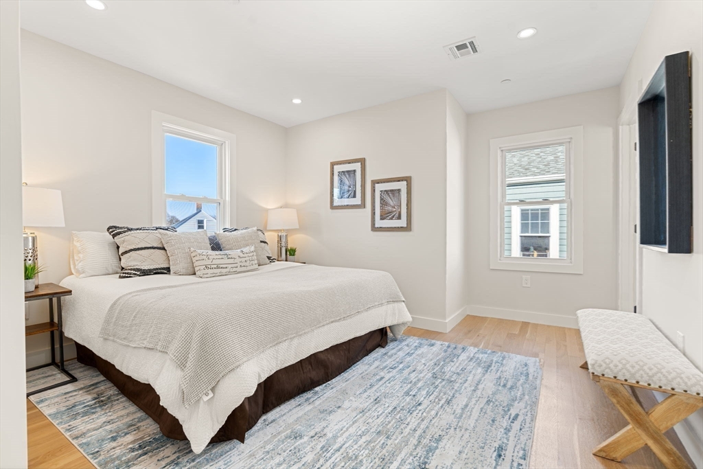 12 Marion Rd # 3