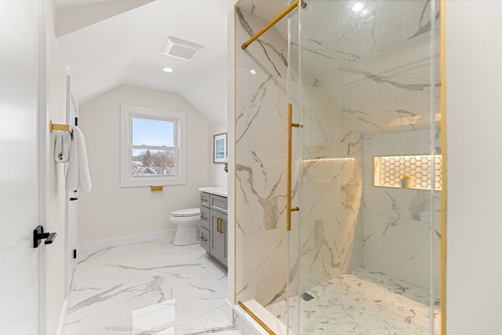 12 Marion Rd # 3