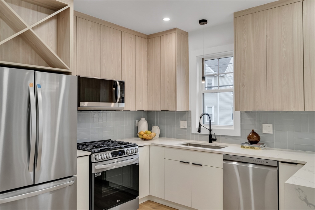 63 Etna St # 1
