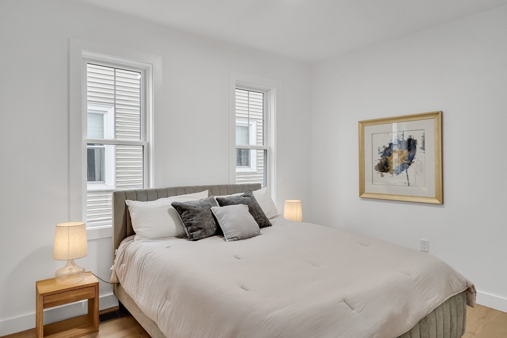 63 Etna St # 1