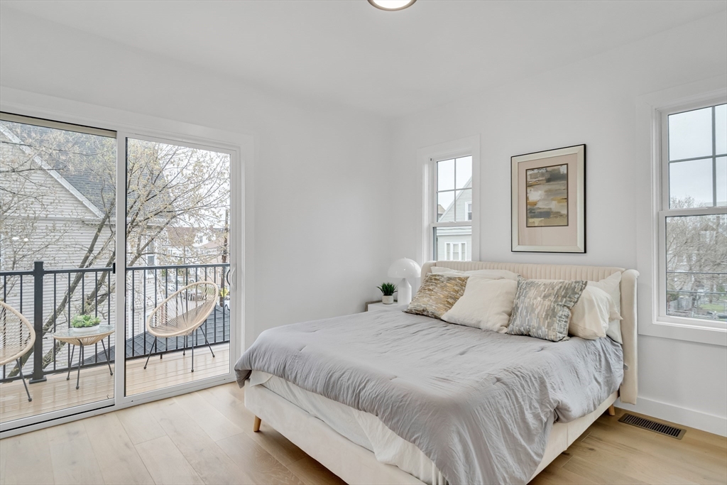 63 Etna St # 1